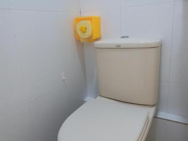 ホテル アジア トラベル ハウス 香港 エクステリア 写真